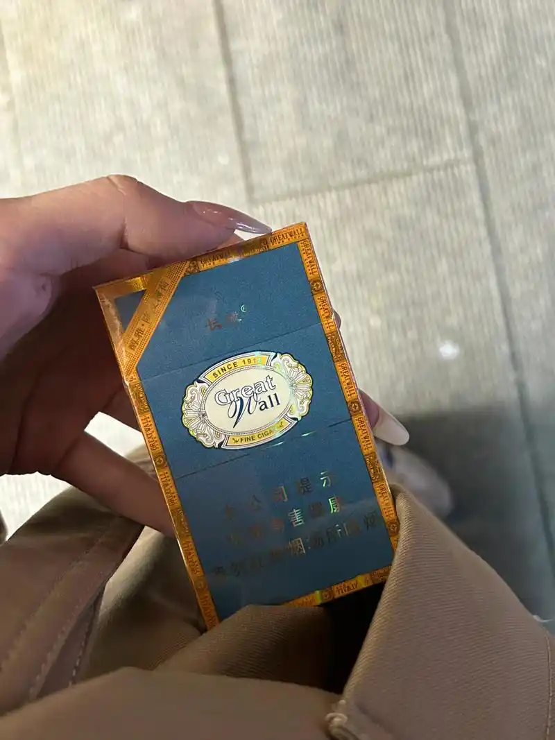 薄荷陈皮92 带点可可香气蛮小众的08 长城醇雅 陈皮薄荷95好久