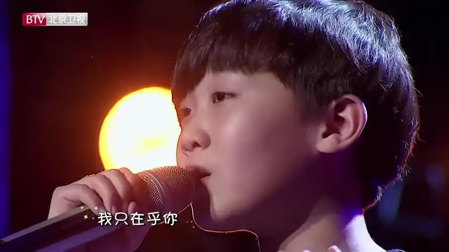 音乐大师课:10岁男孩孙睦涵一首《我只在乎你》引全场飙泪