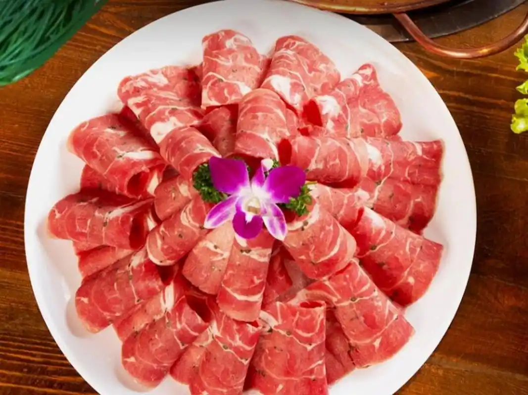 沙葱羊肉是什么71和普通羊肉有啥区别71 最近风很大的【沙葱羊肉