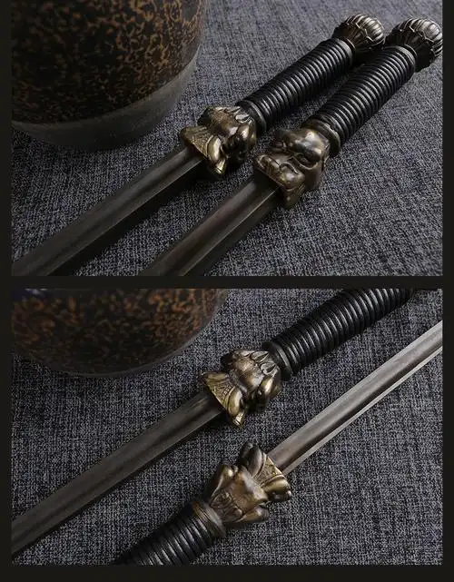 秦琼凹槽双锏 实心钢制鞭锏兵器亢龙锏武术表演训练摆 送架子背袋