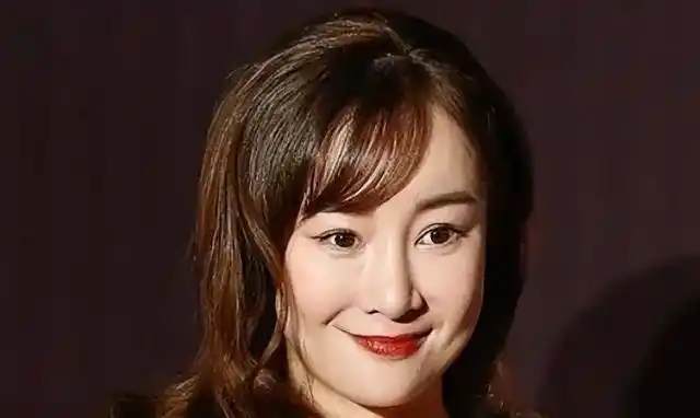 又是整容又是"小三",如今结婚不到一年,疑似婚变_张萌_直播_李萌