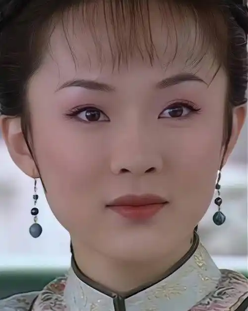 少年天子》中,佟腊月看她的第一眼就知道将来她会是自己的敌人_霍思燕