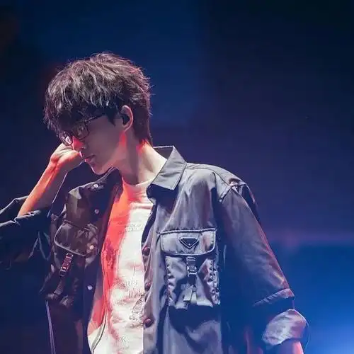 爱豆特辑丨许嵩头像壁纸合集