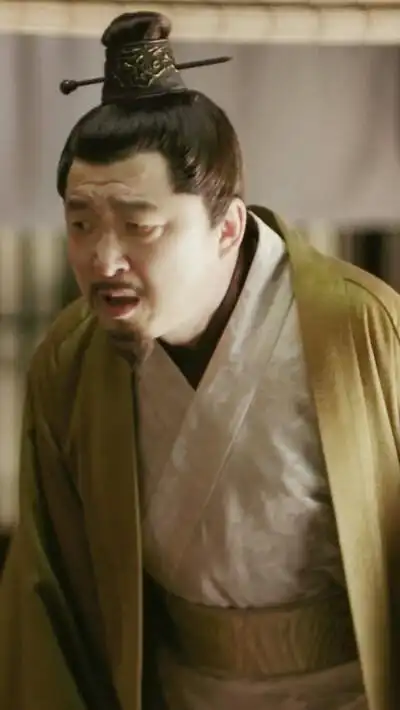 知否知否应是绿肥红瘦 顾五爷 谭希和