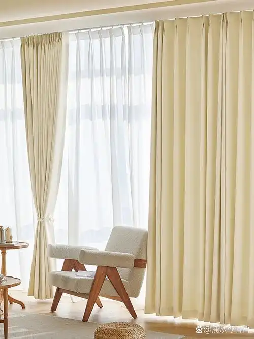 暖色系窗帘,让家更温暖 现在宝子们对窗帘的审美要求很高,所以在选择