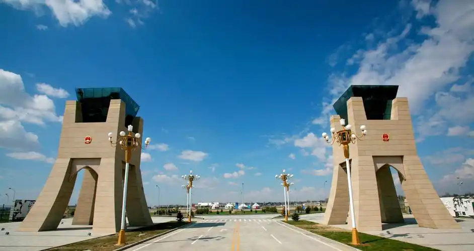 iuu旅行助力霍尔果斯转型智慧旅游