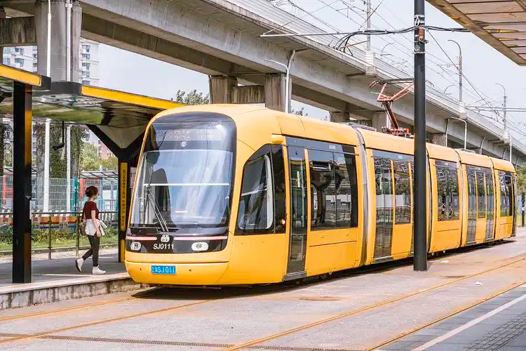 【上海松江】有轨电车,1号线2号线的轨道电车_为为为清欢-站酷zcool