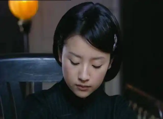 粉世家》:金燕西和冷清秋的爱情,始于幻觉,终于悲剧_电视剧_百合花