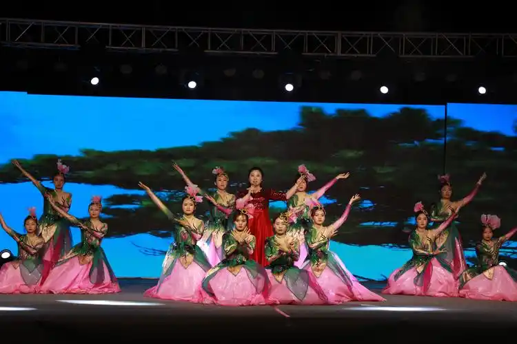 歌伴舞:《江山》