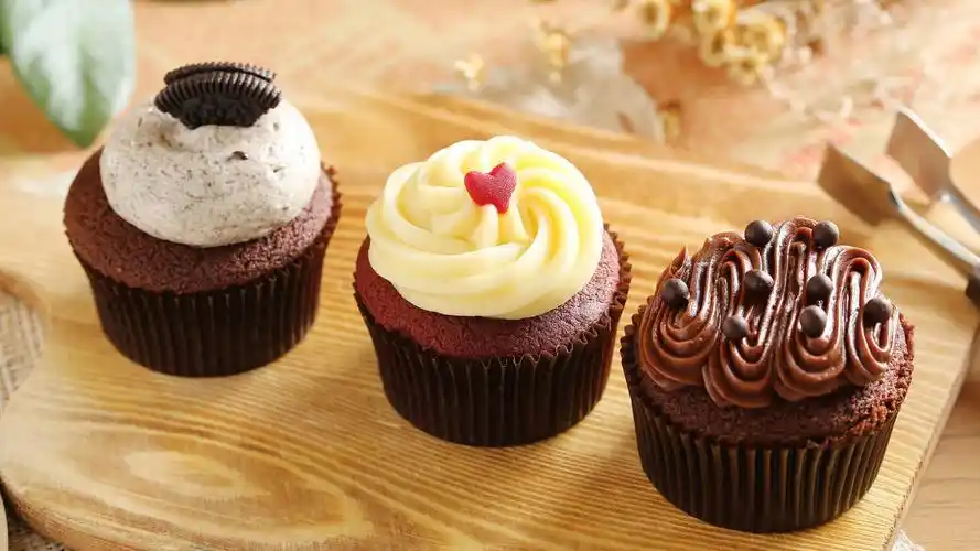 巧克力奶油纸杯蛋糕壁纸