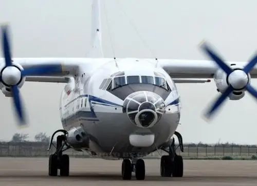 资料图:中国生产的运-8型战术运输机