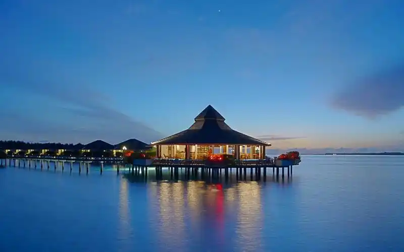 马尔代夫海滩风景壁纸