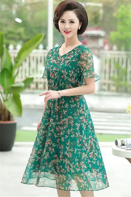 妈妈夏装短袖连衣裙中年女士新款40岁50女春装过膝网纱裙子碎花裙