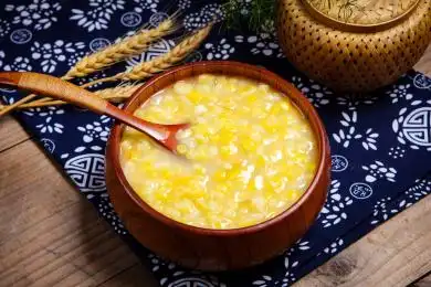 营养早餐粥品大玉米碴子粥