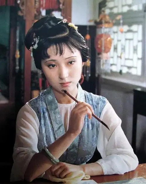 演员马广儒:为戏痴狂,苦追陈晓旭被拒,32岁酗酒暴病离开人世