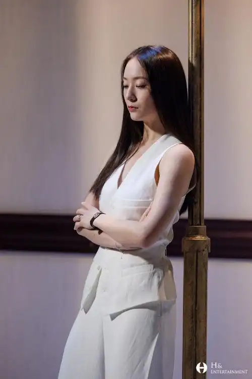 郑秀晶ralphlauren韩国品牌大使