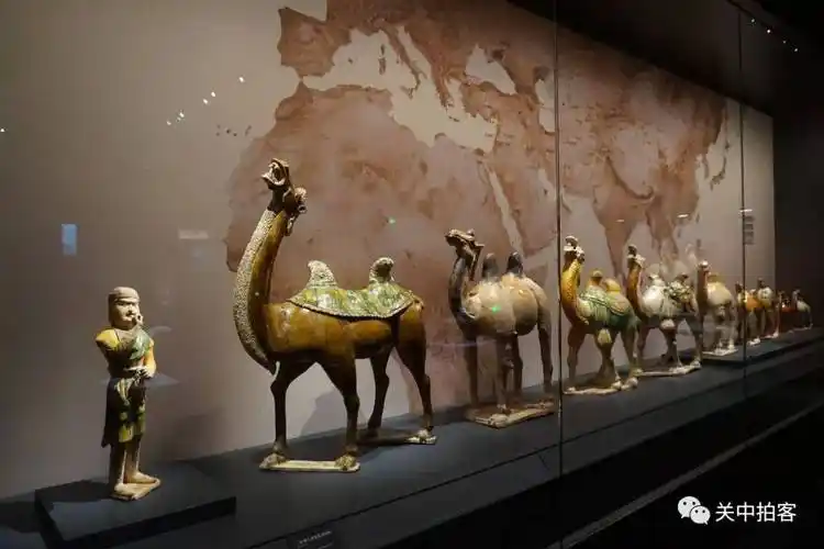 原创皇家御苑盛世长歌参观陕西唐三彩艺术博物馆