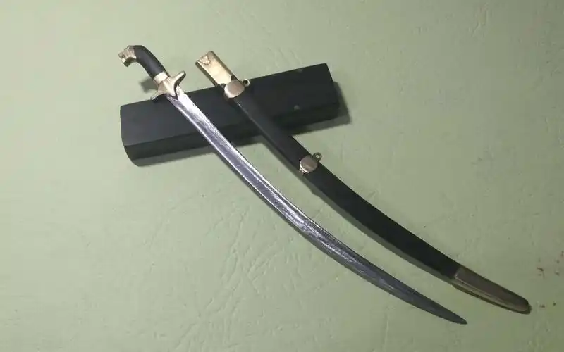 微型阿拉伯弯刀制作过程