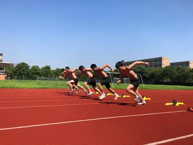 2022跑步计划之42位学生姓名笔画的total