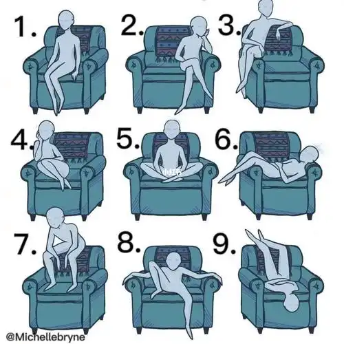 在沙发上最让你舒服的姿势是几