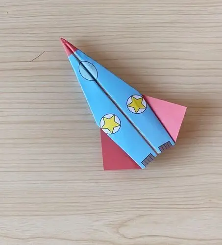 儿童折纸教程玩具战斗机的折叠方法