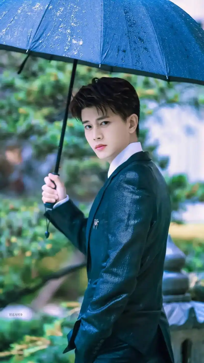 叫声老公害羞了7215评论区让我看看有多少小媳妇#任嘉伦人间理想