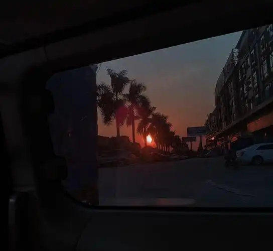 车窗落日我们的幻想