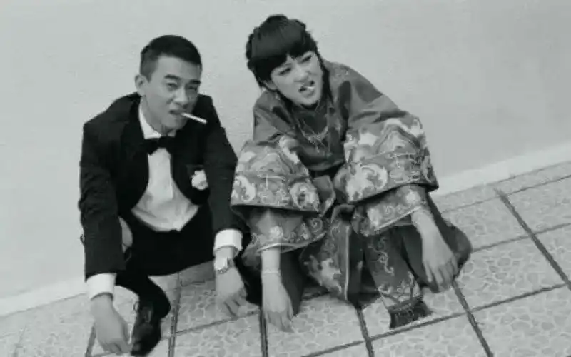 情侣情侣壁纸情侣聊天背景情侣手机锁屏欧美情侣韩国情侣意境情侣 by