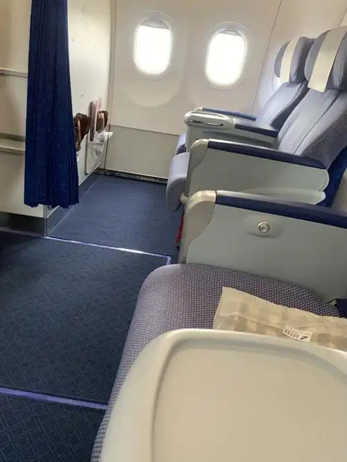 小飞机的头等舱也不要啥自行车了