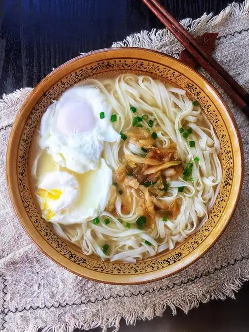 今天42岁了给自己做一碗长寿面