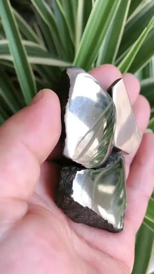 世界上最贵的石头,内含《锎cf被称为治癌圣手》支持国际复检-健康视频