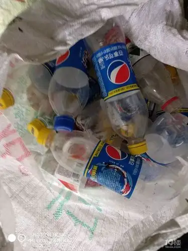 真的没问题吗邻居几个月喝了三麻袋的肥宅快乐水