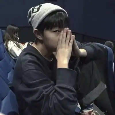 酷酷的男生头像霸气2020 失忆是最好的解脱