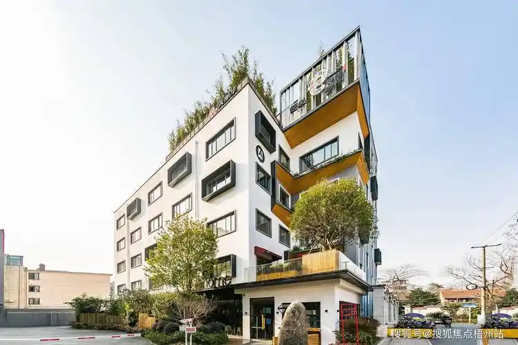 2024年上海美丽华百新创意园 物业招商 办公室出租 写字楼租金