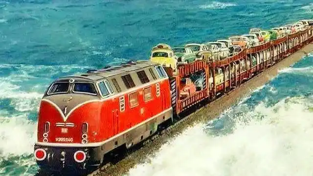 火车到海南的时候是如何过海的呢?看完后,真心佩服中国工程师!