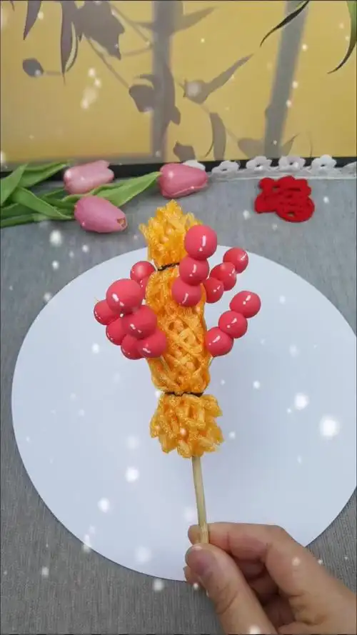 孩子都喜欢的冰糖葫芦创意手工,和孩子一起试试吧