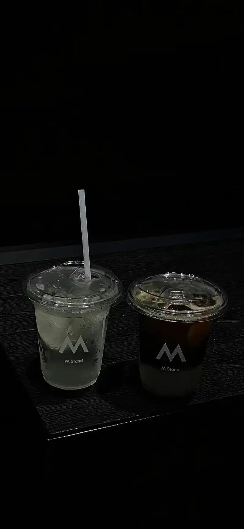 黑色系ins氛围感壁纸#欢迎取图 #高级感 #壁纸 - 抖音