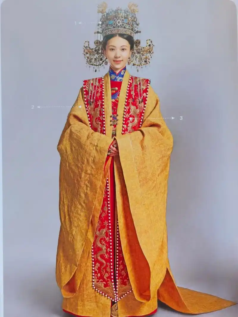 图-:明制汉服 明朝 1368年―1644年 它是中国历史上由汉族人建立的