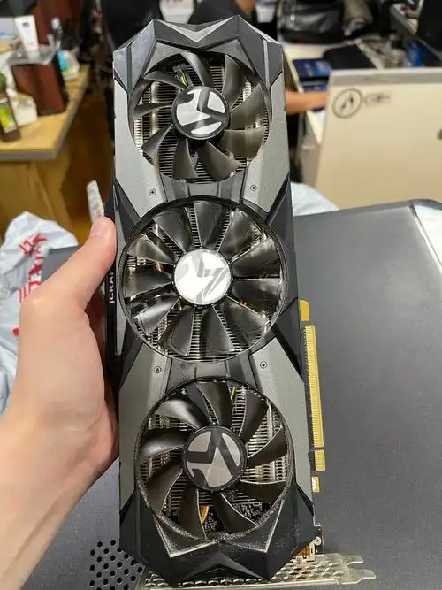 出显卡2070s铭瑄丐帮之心oc8g