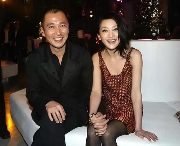 事实证明49岁无人敢娶的周迅已经走上了另一条道路