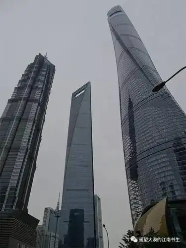 上海的外滩建筑另外一种美曾经拍摄的照片系列之一