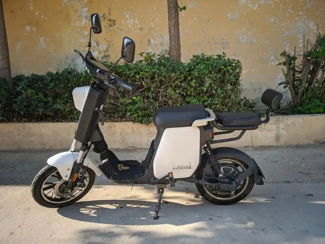 闲置转让70迈电动车,小米旗下 - 抖音