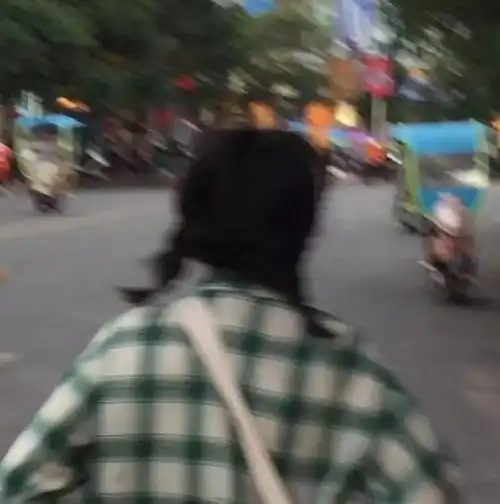 朦胧感383638393231女生头像