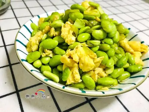 黄豆炒鸡蛋.