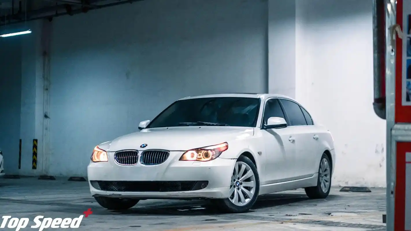 粉丝白车第一弹.克里斯·班戈 宝马e60 523li,还记得 - 抖音