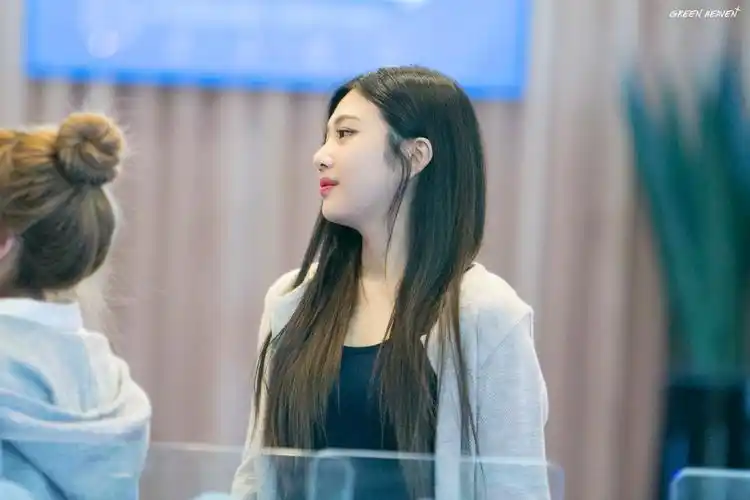 2015red velvetkiss the radio_高清图片大全-爱豆app