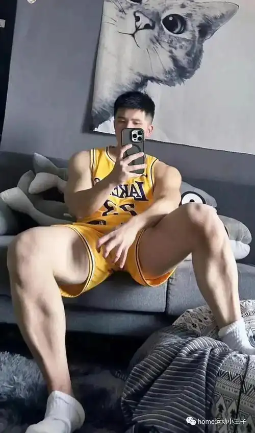 好身材帅哥哥们性感自拍,真是赞到不行_网易订阅