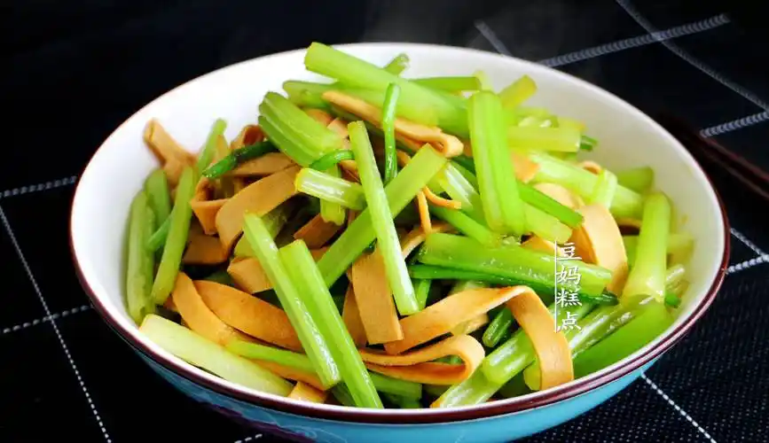 每天一道纯素菜,分享12道家常素小炒,节后清肠减肥必备_做法_芸豆