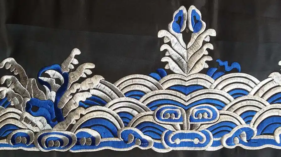 仿苗手工老绣片机绣绣片官服下摆刺绣面料辅料苗族织锦