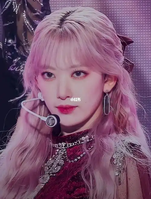 sakura宫脇咲良  #lessferafim  #izone